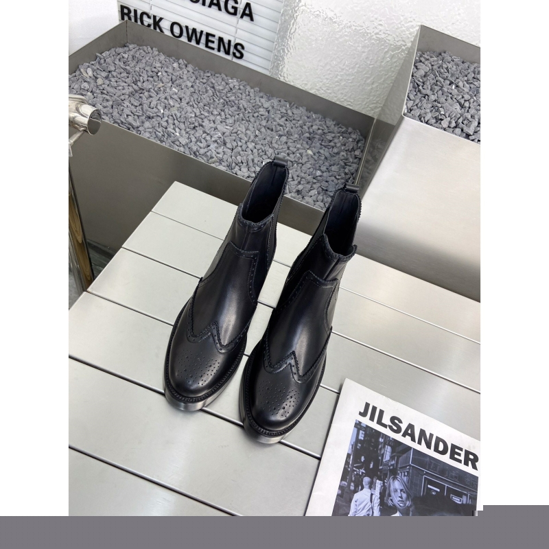 H**mes boots